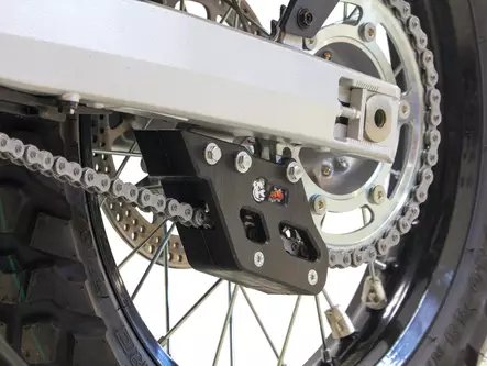 AXP ketjunohjuri musta SUZUKI dr-z4s 25- - Crossipyörän ketjuohjaimet - 397-AX1810 - 2