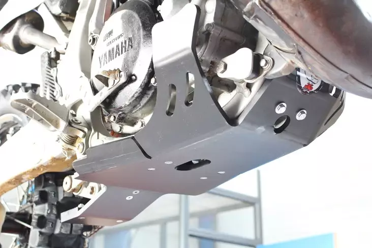 AXP Xtrem HDPE pohjapanssari Black Yamaha YZ250 05-, YZ250X 16- - Crossipyörän pohjapanssarit - 397-AX1440 - 1