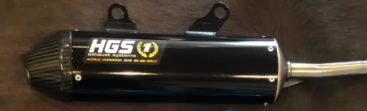 HGS Äänenvaimennin musta hiilikuitupäädy - Crossipyörän äänenvaimentimet - 46-62-4264-0 - 1