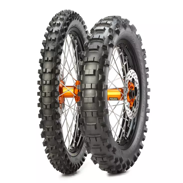 Metzeler MCE 6 Days Extreme 140/80 - 18 M/C 70M M+S (Soft) Re. - Crossipyörän renkaat - 34-3776600 - 1
