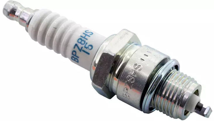 NGK sytytystulppa BPZ8HS-15 - Sytytystulpat - 13-3180 - 1