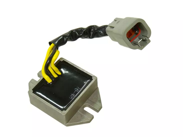 Sno-X kelkan jännitteensäädin, Rotax - Moottorikelkan jännitteensäätimet - 81-640 - 1