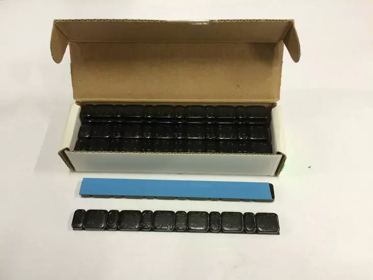 TAS.PAINO BLACK 6x2.5gr + 6x5gr (15kpl) Kork. 5mm Lev.12.2mm (FE) - Rengastarvikkeet - 34-2702-60-0 - 1