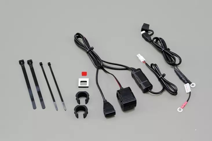 Daytona 12V USB/Tupakansytytin pistorasia - Mittaristot ja kellot - 290-8101 - 1