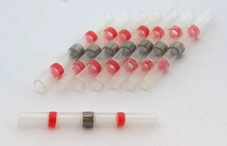 Hyper Jatkoliitin juotostina & kutistesukka Pun. 10kpl 0.5-1.5mm2 - Sulakkeet - 9-3-3825-2 - 1