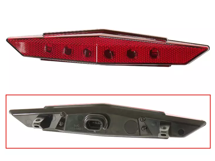 Sno-X takavalo, Ski-Doo - Moottorikelkan  takavalot - 81-01502 - 1