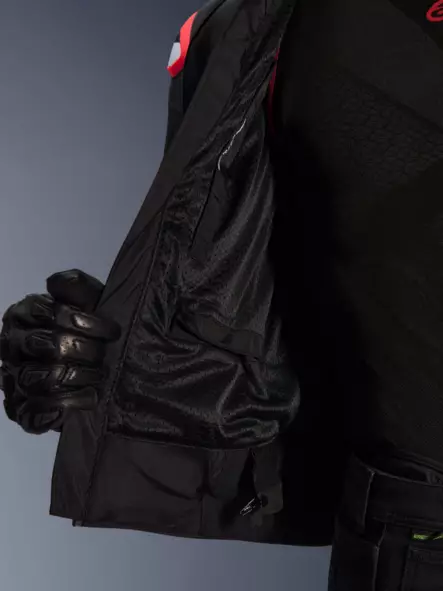 Miesten MP nahkatakki Alpinestars GP Plus R v4, musta/punainen - MP Nahkatakit - D489243 - 2