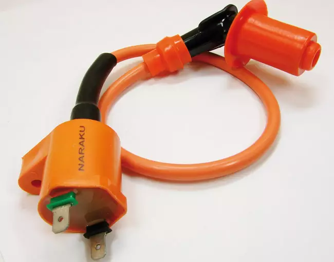 Naraku Sytytyspuola Racing, 2-liitimellä, Yleismalli, Kiina-skootterit / Keeway - Mopon sytytyspuolat/yksiköt - 303-0243 - 1