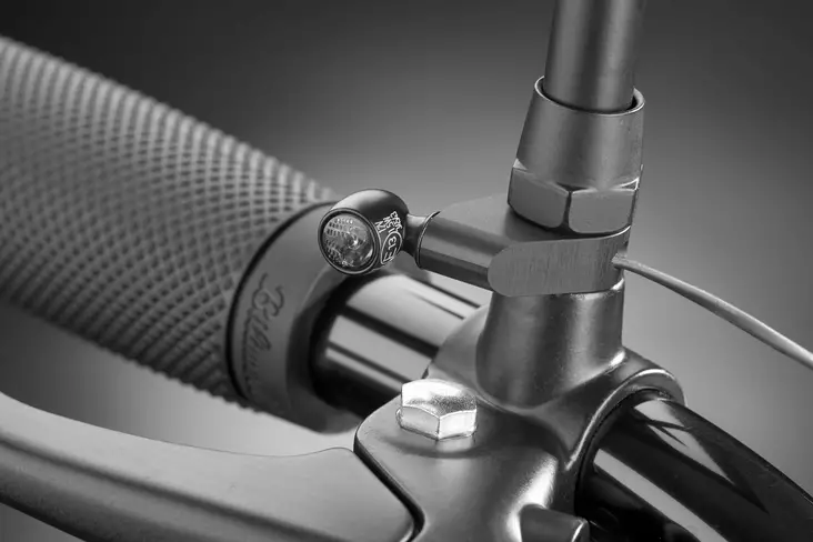 Kellermann Variable Mounting Adapter bla - Moottoripyörän vilkut - 152-152735 - 1