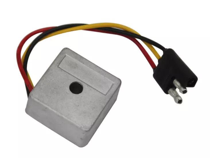 Sno-X kelkan jännitteensäädin, Arctic Cat - Moottorikelkan jännitteensäätimet - 81-637 - 1