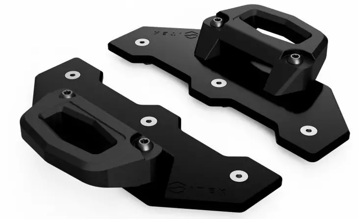 Itek Adapteri Link-It T-Slot/Polaris, musta - Moottorikelkan laukut - 924-335028 - 1