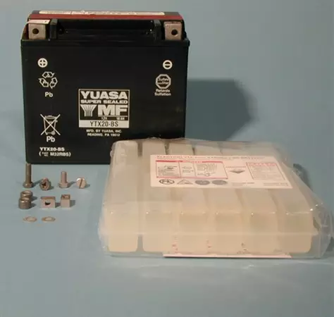 Yuasa akku, YTX20L-BS (cp) - Yuasan akut - 14-208 - 1