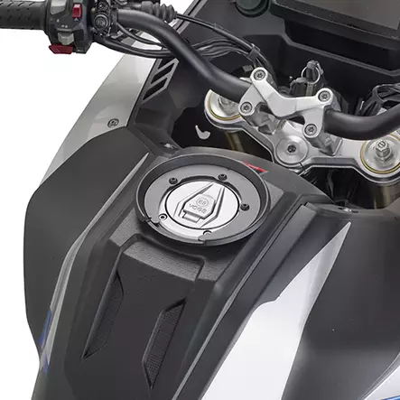 Givi FLANGE VOGE VALICO 525DSX (2023) - Moottoripyörän laukkujen kiinnikesarjat - 322-BF79 - 1