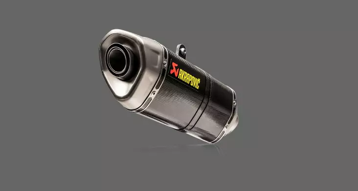 Akrapovic Slip-On Line (Carbon) CB750 Hornet 2023- - Moottoripyörän putket - 461-H7SO5-HRC - 1