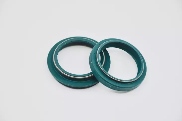 SKF Etuhaarukan öljy- ja pölytiivisteet 41 mm. - KAYABA - Crossipyörän öljytiivisteet - 220-G41K - 1