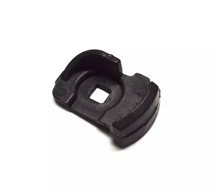 Givi Plate below lock, 1 pcs. - Moottoripyörän laukkujen kiinnikesarjat - 322-Z640R - 1